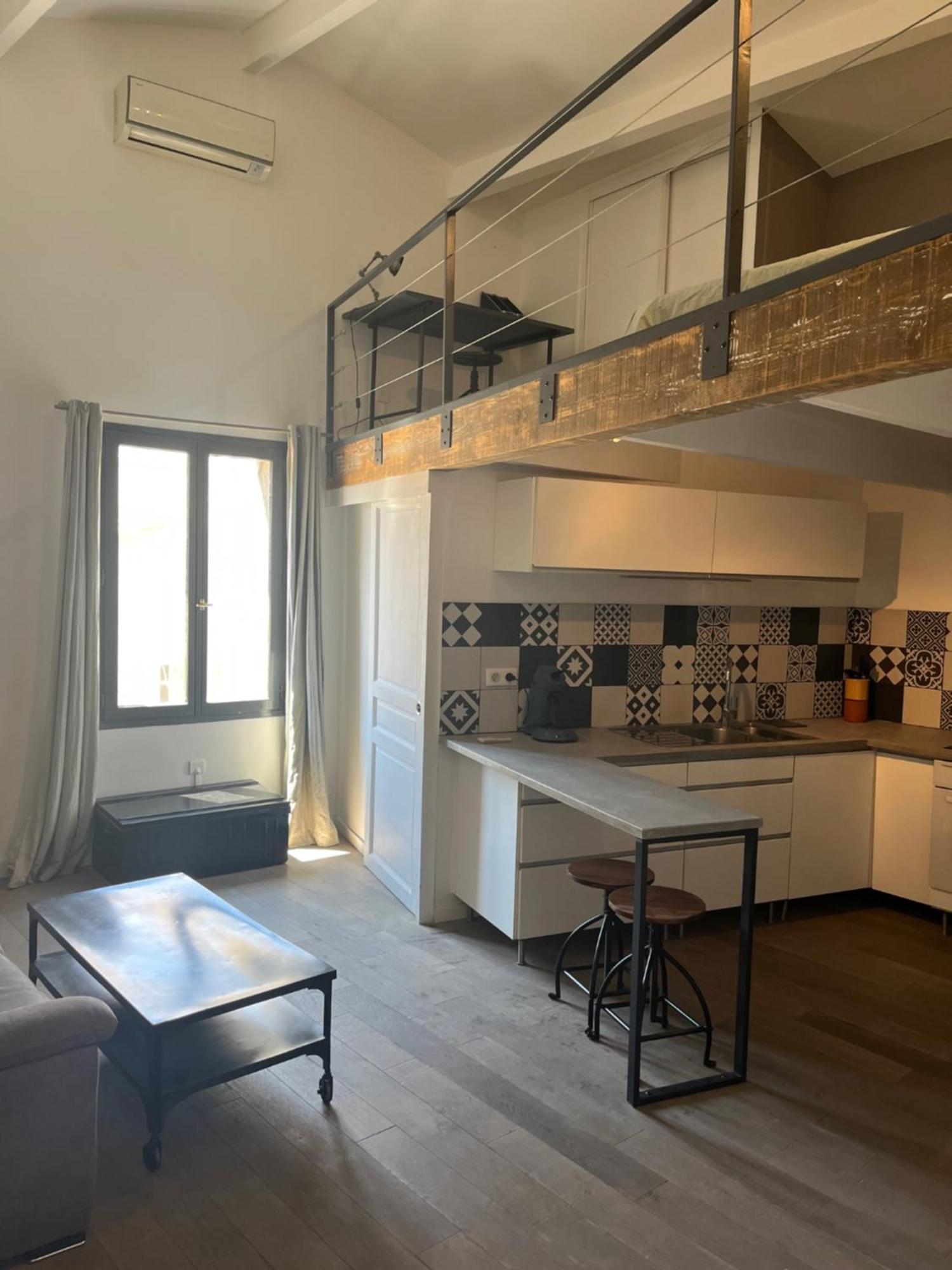 Le Loft De Roxane Centre Historique Aix En Provence Apartment เอ็ก-ซอง-โพรวองซ์ ภายนอก รูปภาพ
