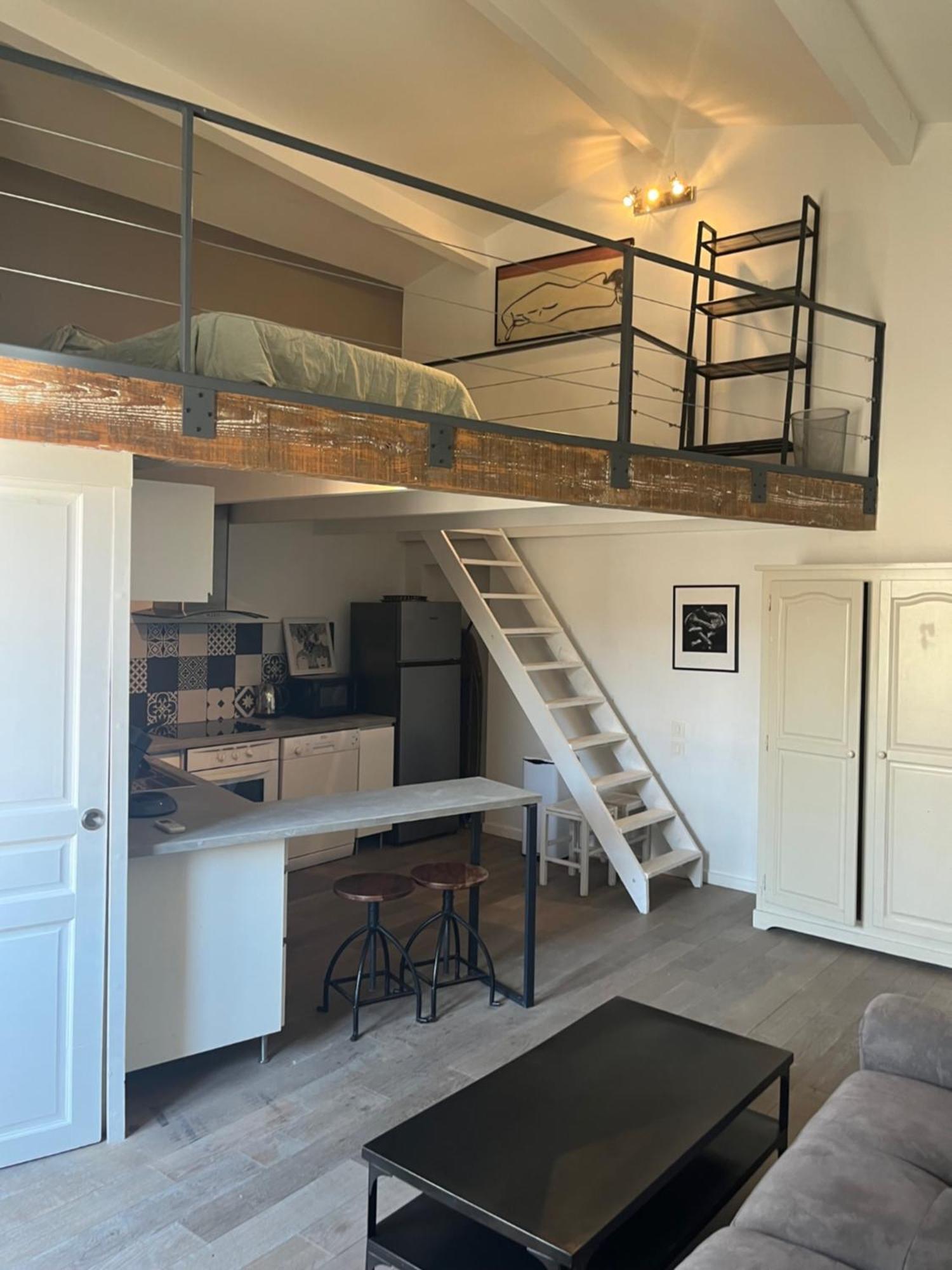 Le Loft De Roxane Centre Historique Aix En Provence Apartment เอ็ก-ซอง-โพรวองซ์ ภายนอก รูปภาพ